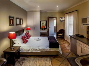 Room in BB - Luxury Room, double Bed and Sleeper Couch max 4 guests, near Port Elizabeth